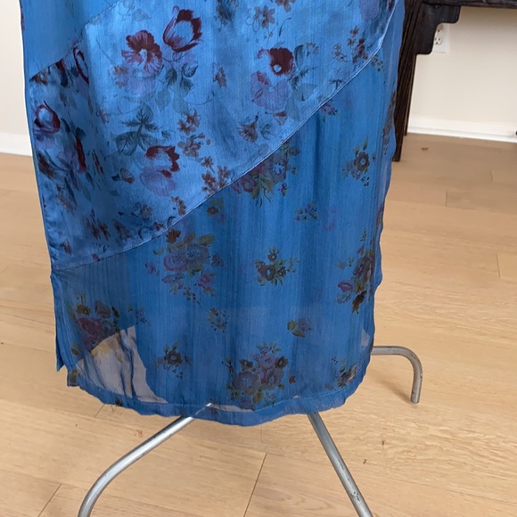 Beautiful wrap skirt - Picture 6 of 9